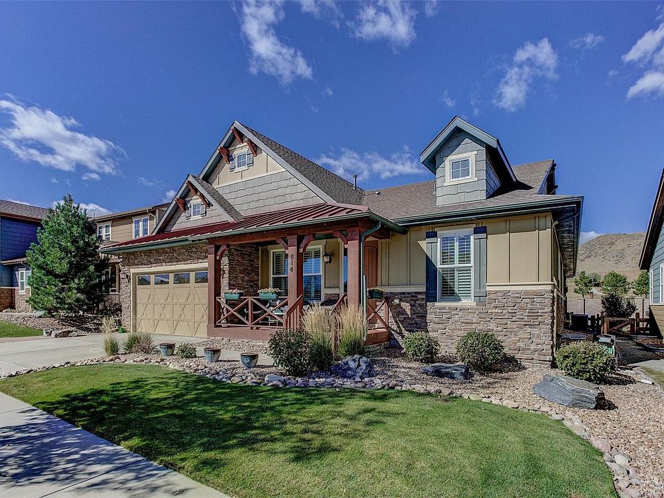 2nd image of 814 Joseph Cir
