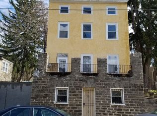 42 E Sharpnack St, Philadelphia, PA 19119