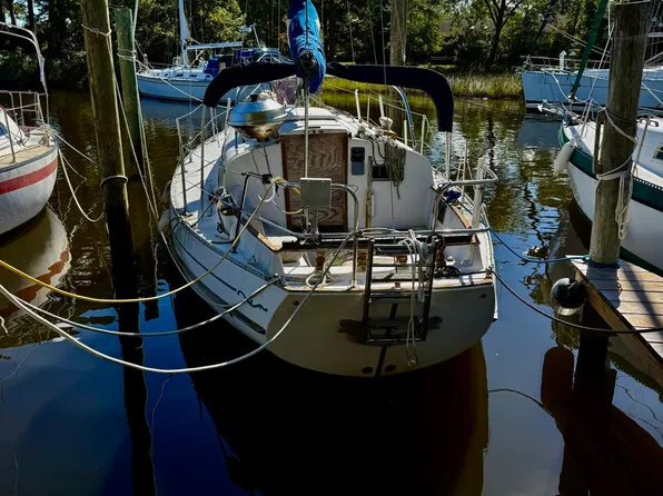 Slip 49 Harbour Way, Oriental, NC 28571