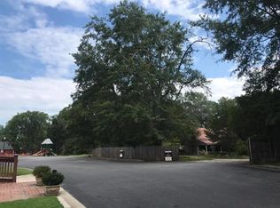 44 Railroad Ave, Hoschton, GA 30548