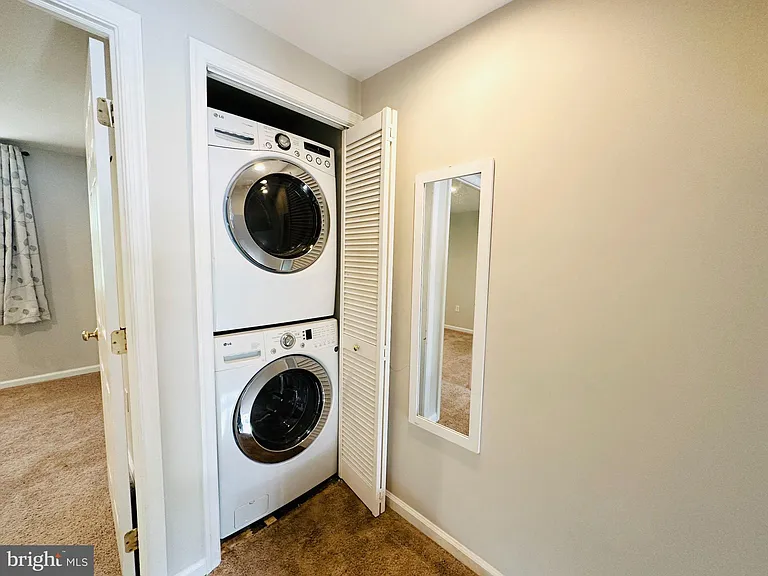 34 Carroll View Ave #34 — Photo 7