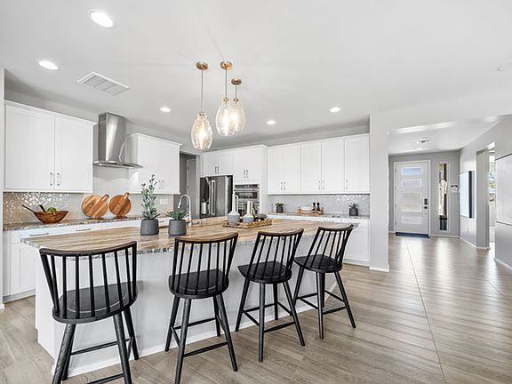 3rd image of 1318 W Via Del Palo