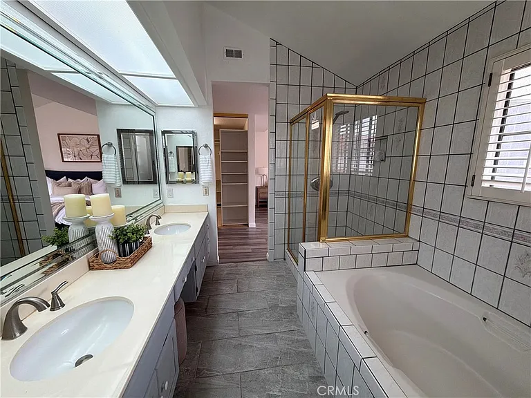 22966 Estoril Dr — Photo 22