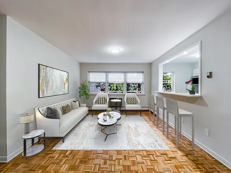 585 Center St #12 — Photo 4