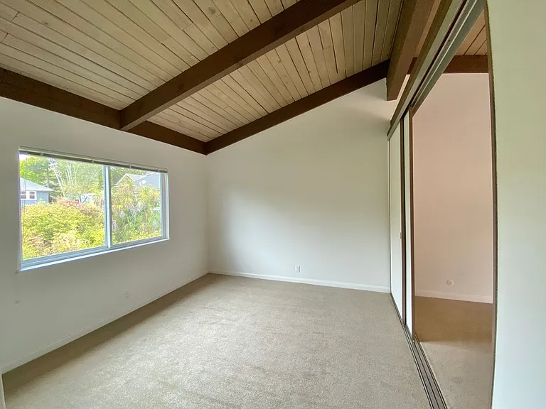 407 Mission Ave #6 — Photo 9