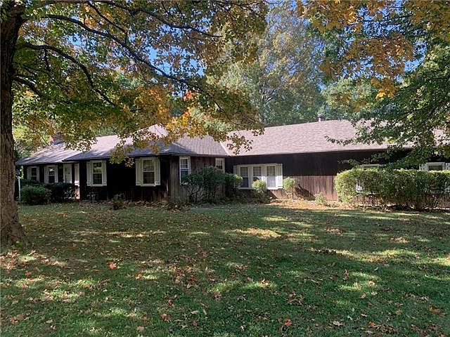 1st image of 9218 Elm Ave