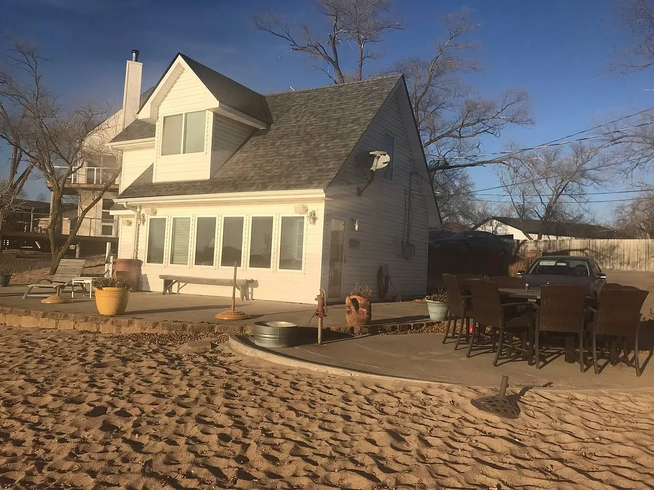 17316 Iris Cir — Photo 2