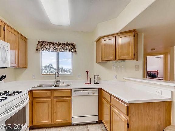 3rd image of 4555 E Sahara Ave Unit 282