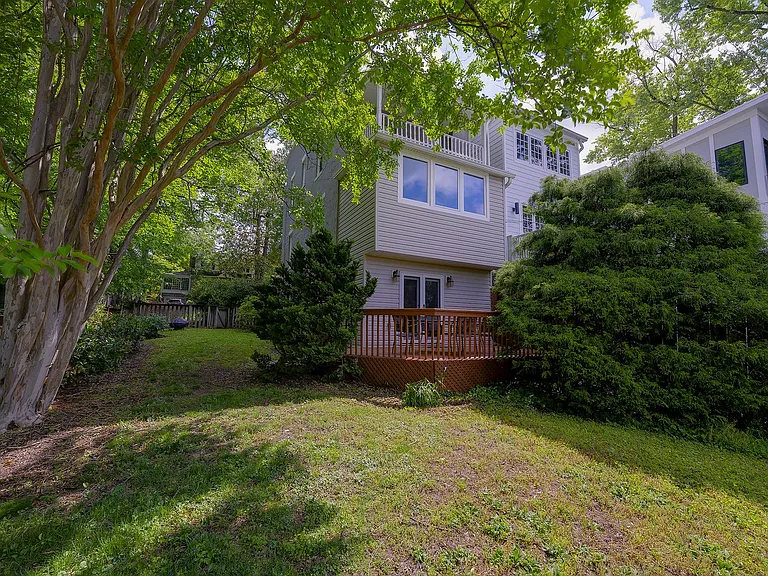 5188 Fulton St NW — Photo 40