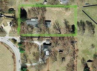 1624 E Briar St, Springfield, MO 65804