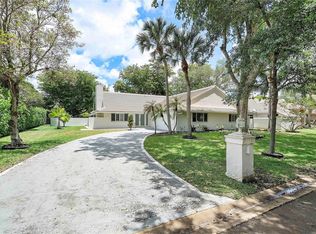 10209 Vestal Ct, Coral Springs, FL 33071