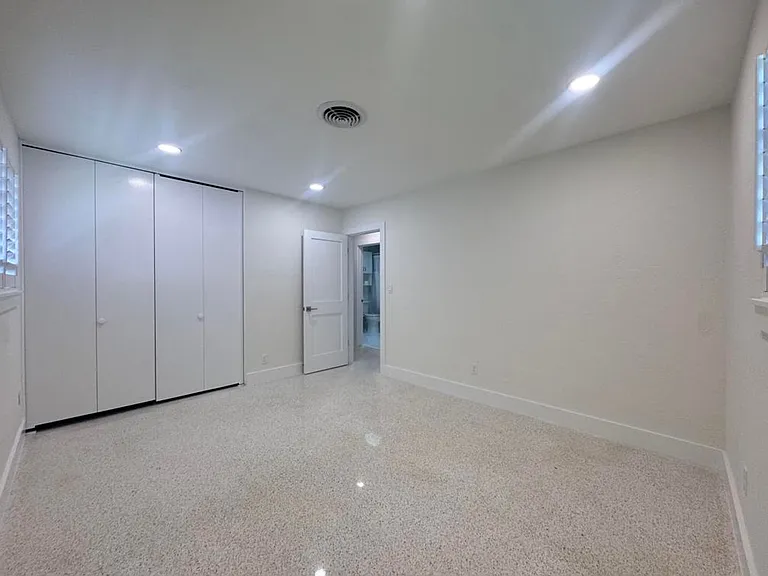 113 Royal Dunes Blvd — Photo 24