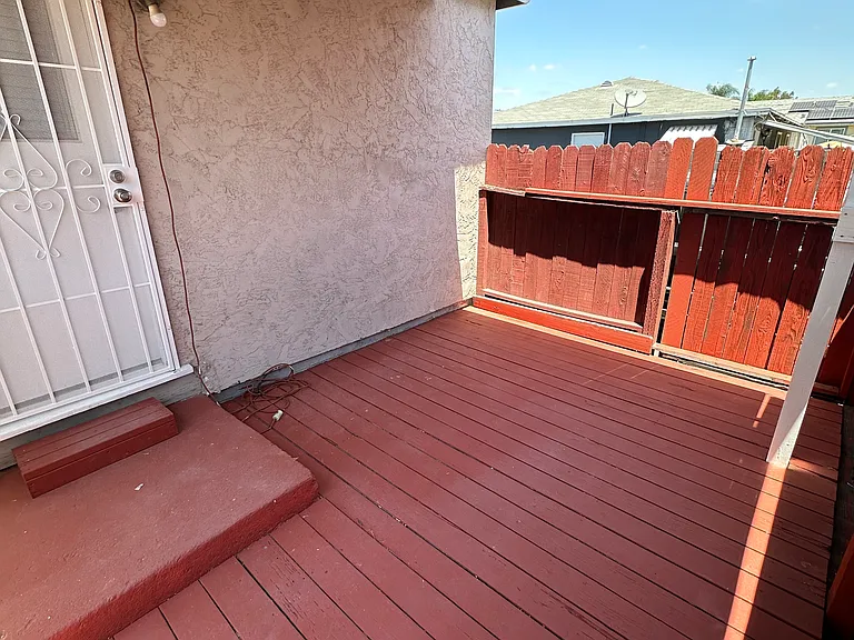307 Millar Ave #A — Photo 8