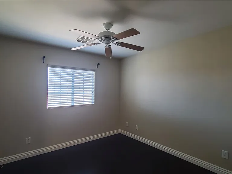 7449 W Mistral Ave #0 — Photo 35