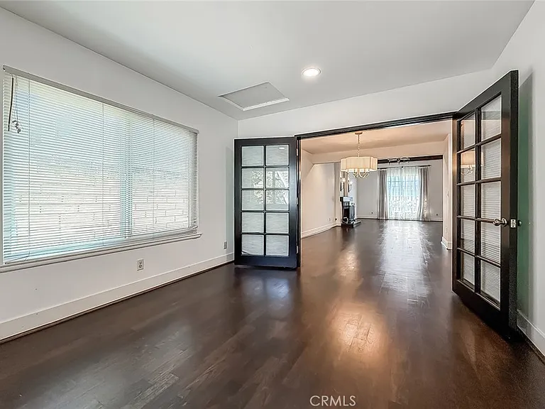 3301 Blue Ridge Ct — Photo 13