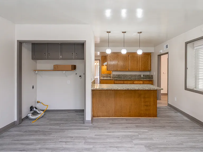 5901 Hanna Ave — Photo 7
