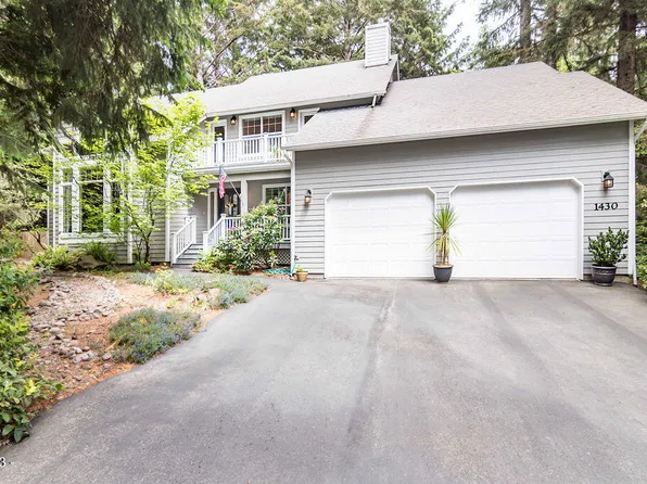 1430 SW Walking Wood, Depoe Bay, OR 97341