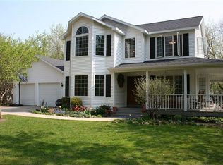 450 Meander Wood Rd, Oregon, WI 53575