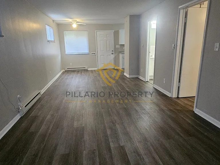 1424 Campbell Ave — Photo 38