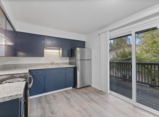 12713 SE Powell Blvd APT A2, Portland, OR