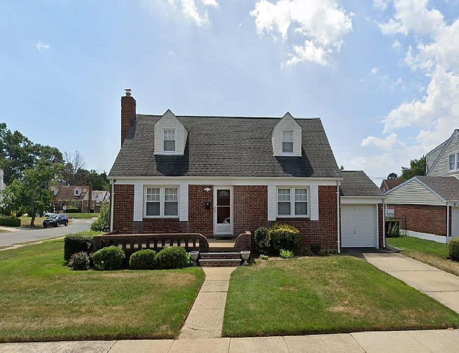 1st image of 193 Landford Dr