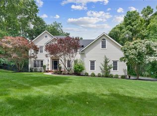 12 Stoney Brook Rd, Wallingford, CT 06492