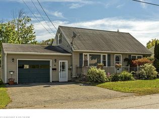 61 Stevens St, Lewiston, ME 04240