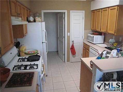 5th image of 10928 Loma De Color Dr