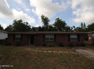 6242 Pine Cove Ln, Jacksonville, FL 32211