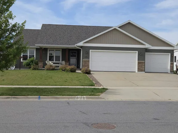 678 Westfield Ave, Evansville, WI 53536