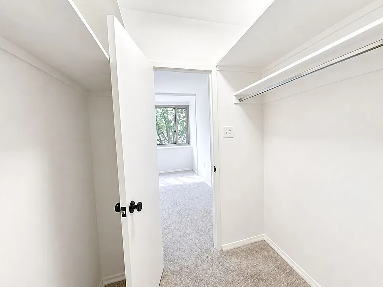 4101 Cathedral Ave NW #616 — Photo 15