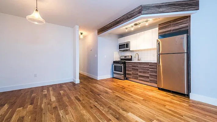 Rented by Nooklyn NYC LLC | media 40