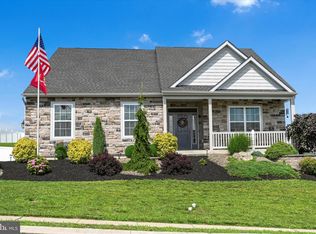 11 Bisbee Dr, Leesport, PA 19533