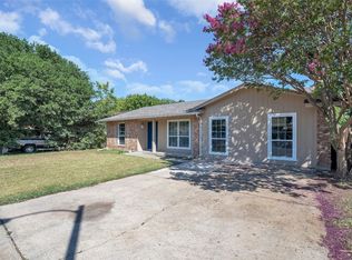 1024 Timberview Dr, Hutchins, TX 75141