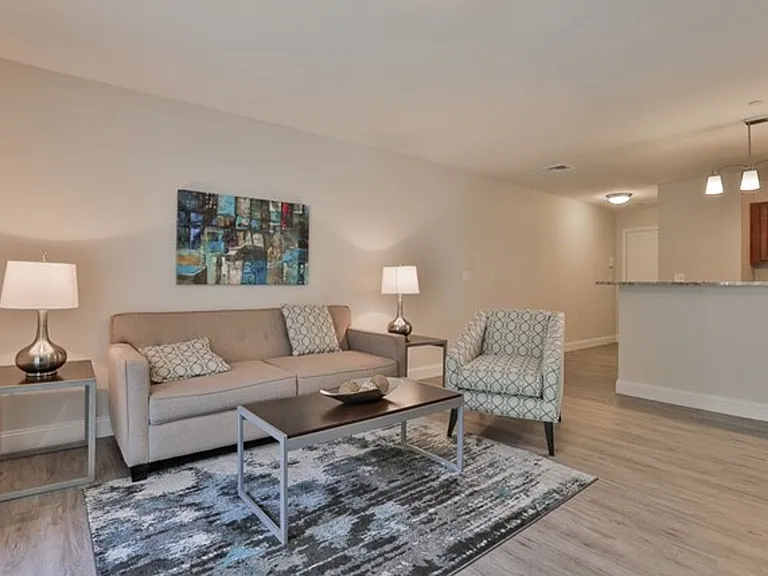 Residences at Colcord Pond — Photo 32