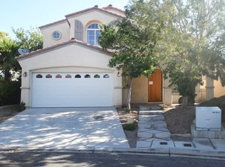 548 Tecate Valley St, Las Vegas, NV 89138