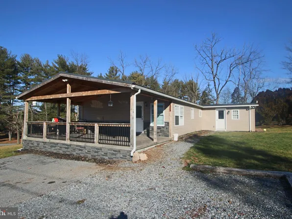 294 Batdorf Rd, Bernville, PA 19506