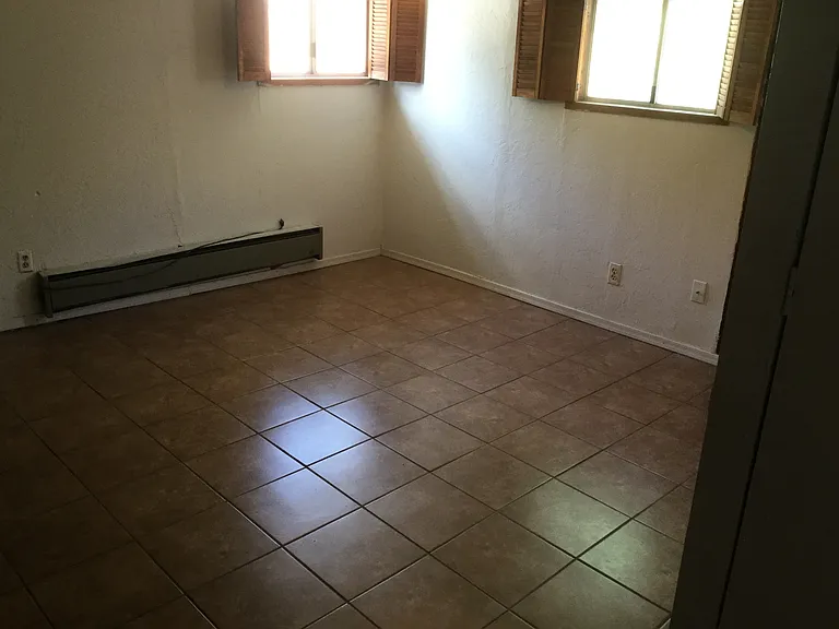 4014 E Hayhurst Ln — Photo 5