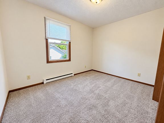 4th image of 1128 5th St E #29
