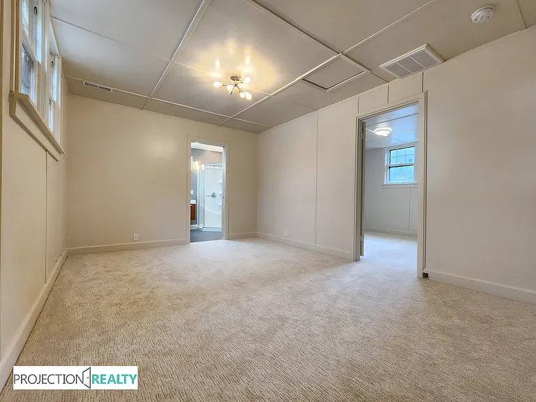 3336 NE 11th Ave — Photo 18