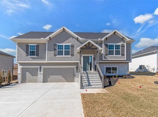 4105 SE Adams Dr, Blue Springs, MO 64014