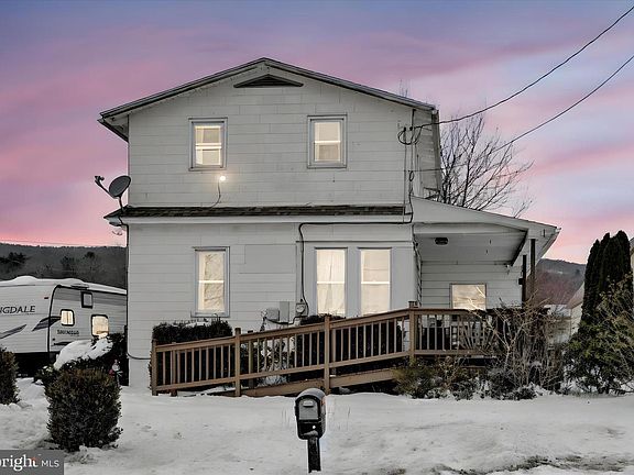 4th image of 849 Deep Creek Rd