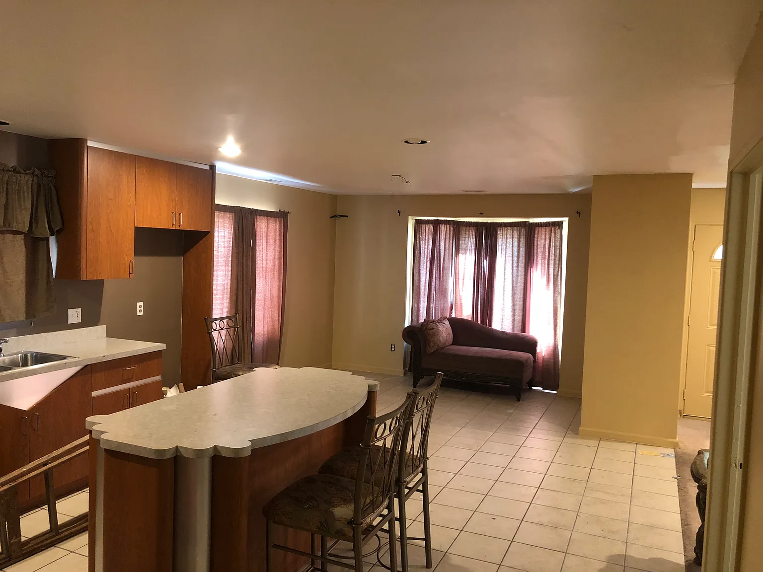 22141 Condon St photo 1