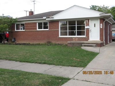 3367 Norwood Dr, Trenton, MI, 48183