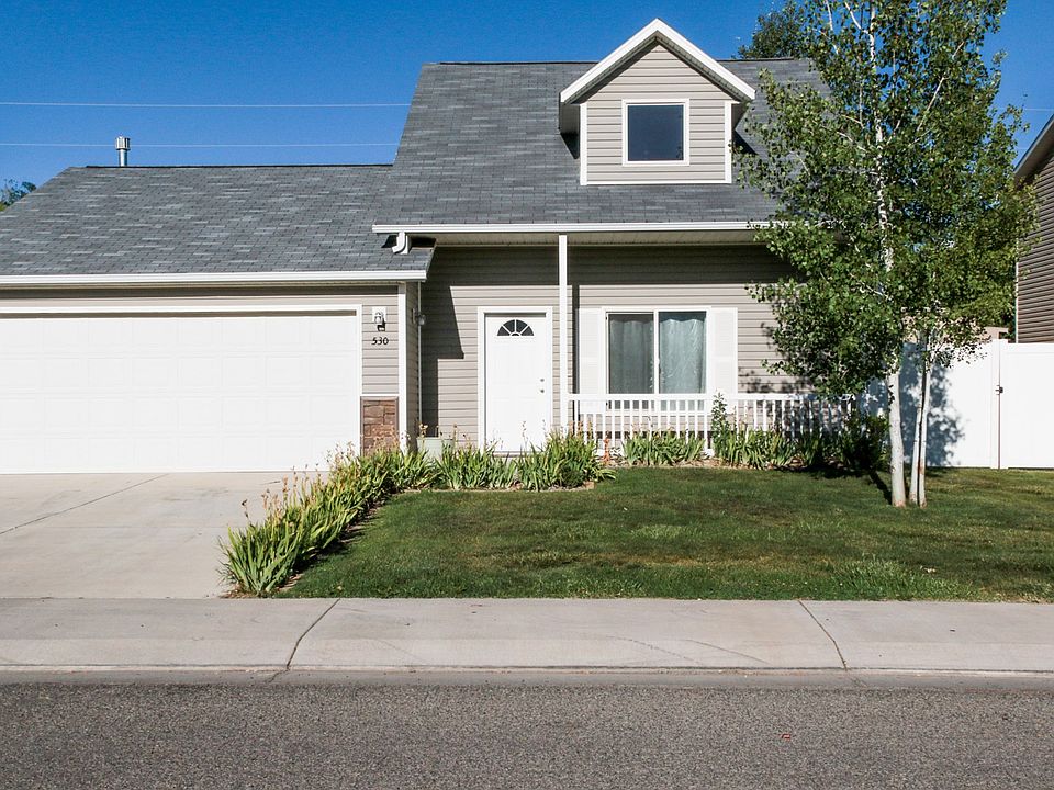 1st image of 530 Autumn Breeze Dr