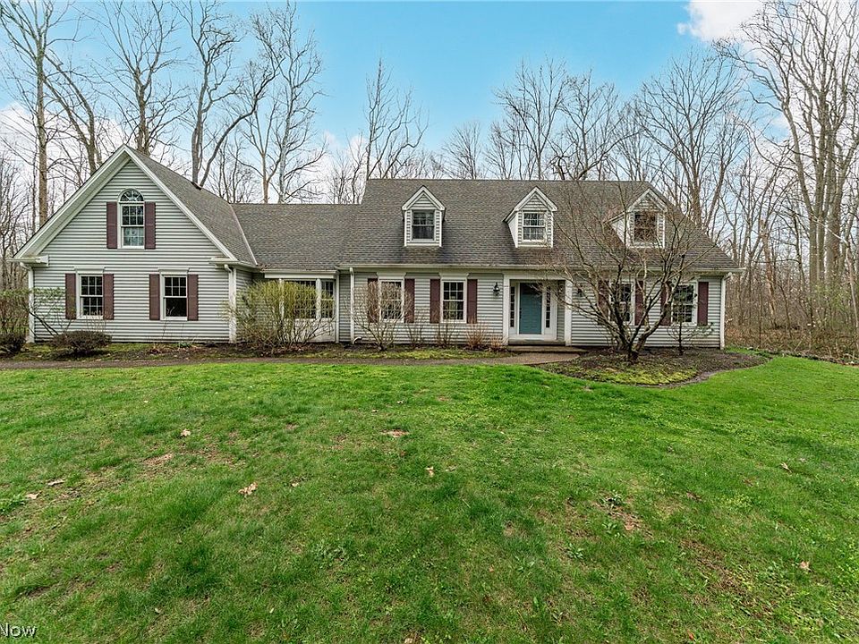 1st image of 8233 Whispering Pines Dr