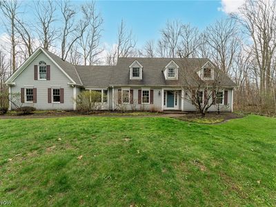 8233 Whispering Pines Dr, Novelty, OH, 44072