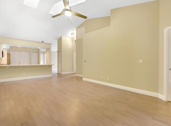 5th image of 502 Sea Oats Dr #A-1