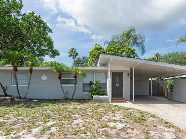 110 14th Ave SW, Largo, FL 33770