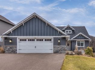 2661 Highclere Dr, Eau Claire, WI 54703